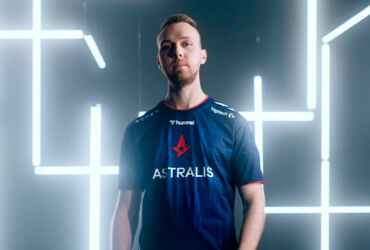 Astralis 2021-2022 official Jersey © Astralis shop