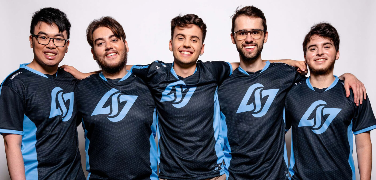 CLG 2022 official Jersey © Counter Logic Gaming shop