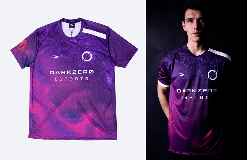 DarkZero 2022 pro Jersey front © DarkZero shop