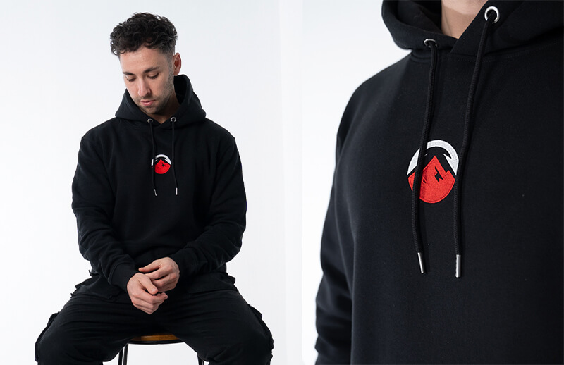 ELEVATE x Raven Core black Hoodie © Raven store