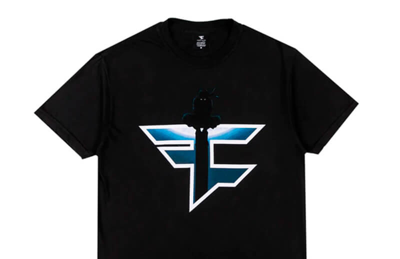 FaZe Clan x Naruto Shippuden Itachi T-Shirt © FaZe Clan shop