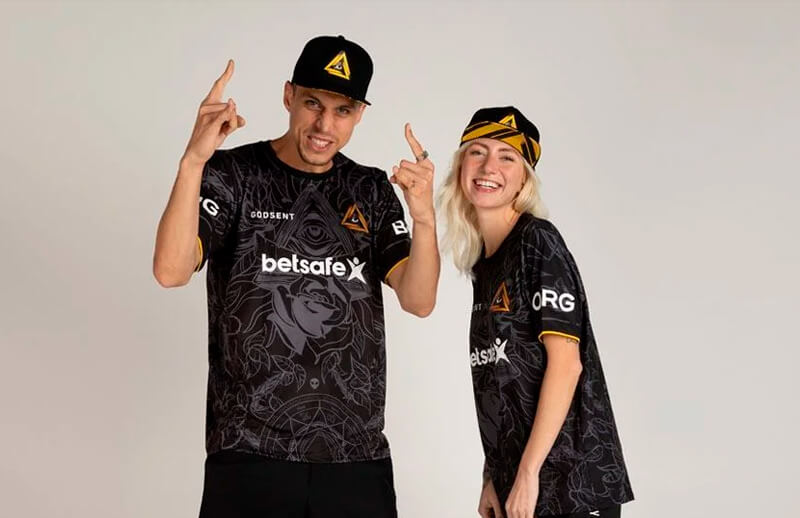 GODSENT's new 2021 team Jersey © GODSENT store