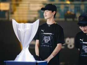 Gen.G LCK Summer 2022 Champions T-Shirt © GenG shop