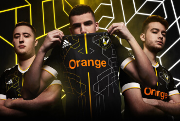 Nikof, ZywOo and Kaydop - 2021 Pro Kit © Team Vitality shop