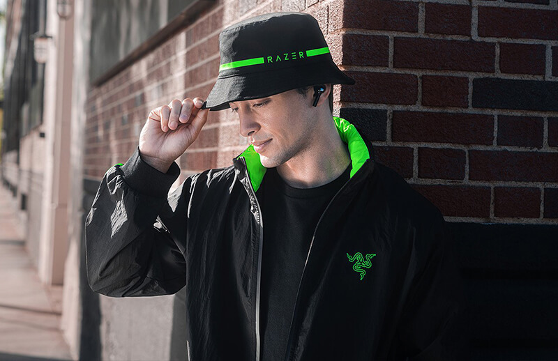 Razer Genesis Bomber Jacket and Bucket Hat © Razer shop