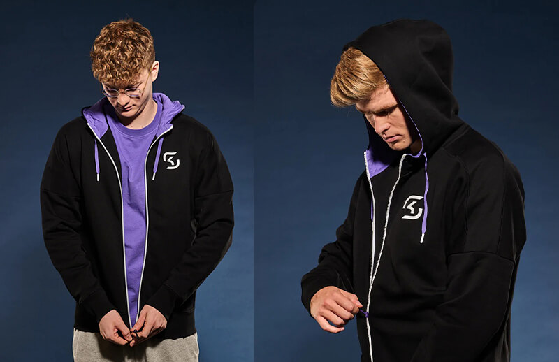 SK Gaming Essentials Black Zip Hoodie © SK Gaming shop