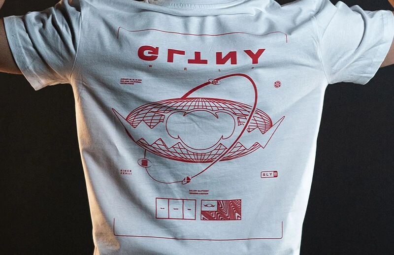 Solary x Glutonny T-shirt for Genesis 8 © Solary shop
