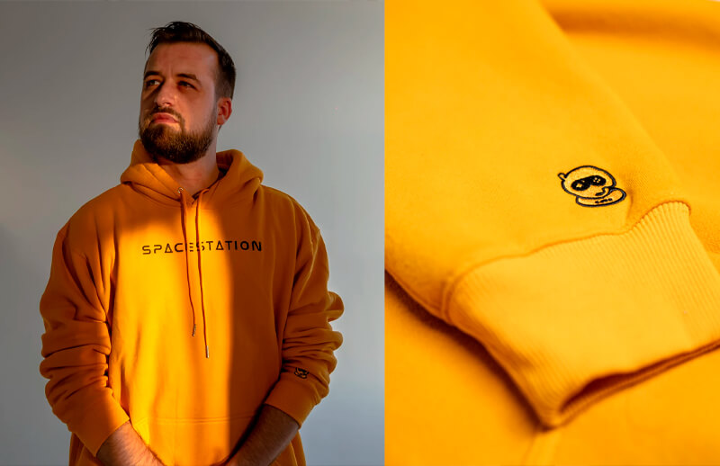 Spacestation Gaming Standard Issue orange Hoodie © SSG shop