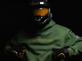 Spacestation Gaming x Halo Esports Hoodie © Spacestation Gaming shop