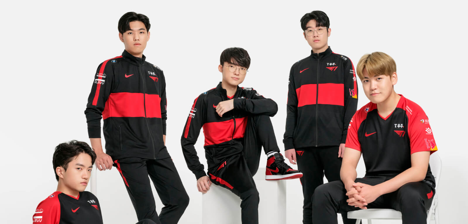 T1 x Nike new official Jersey for 2022 season © T1 shop