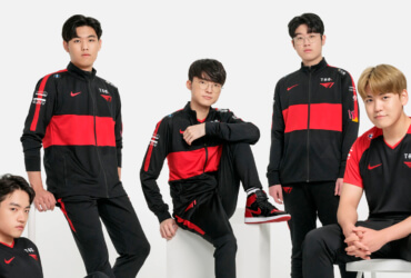 T1 x Nike new official Jersey for 2022 season © T1 shop