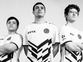 TSM FTX 2022 Championship White Jersey © Team SoloMid shop